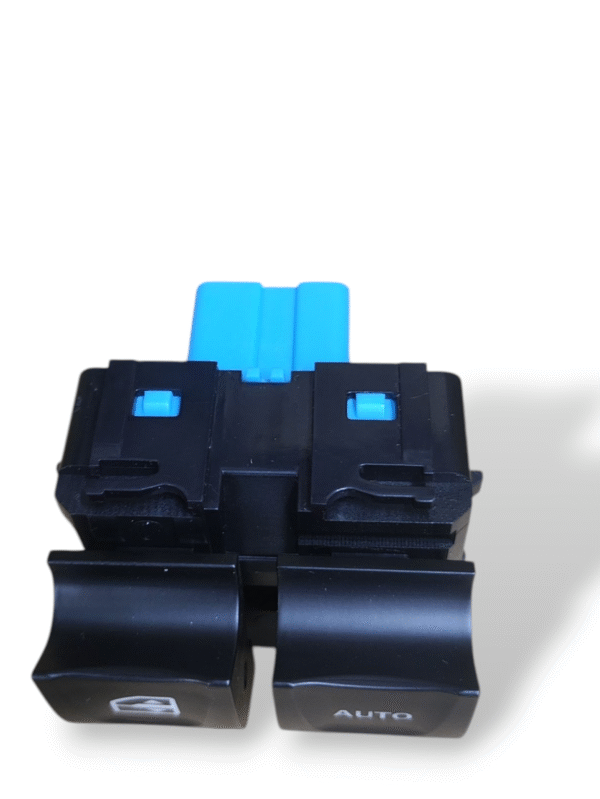 PAANJO POWER WINDOW SWITCH FOR TRIBER 2 DOOR RH BLUE AUTO - Image 5